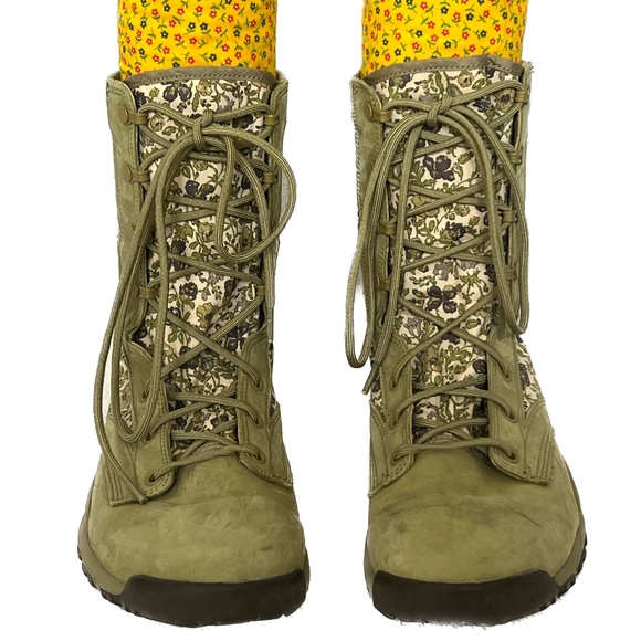 Nike Field Boots Floral Size 9.5 Green 476684-300 Trainers 8" Tall - Picture 3 of 10